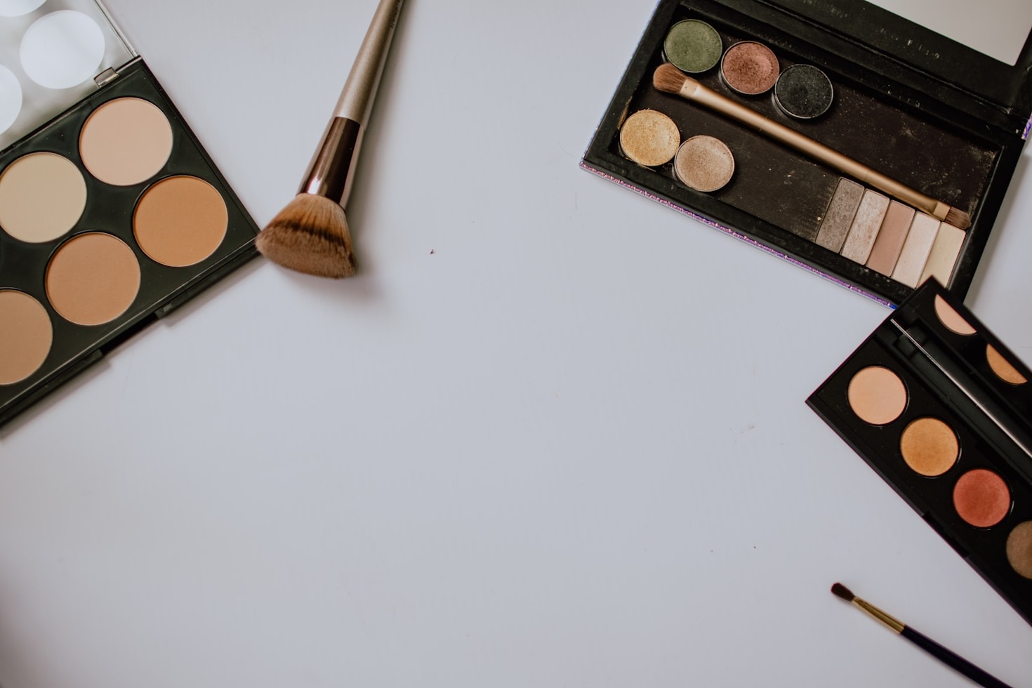 Tips for Choosing the Right Makeup Products